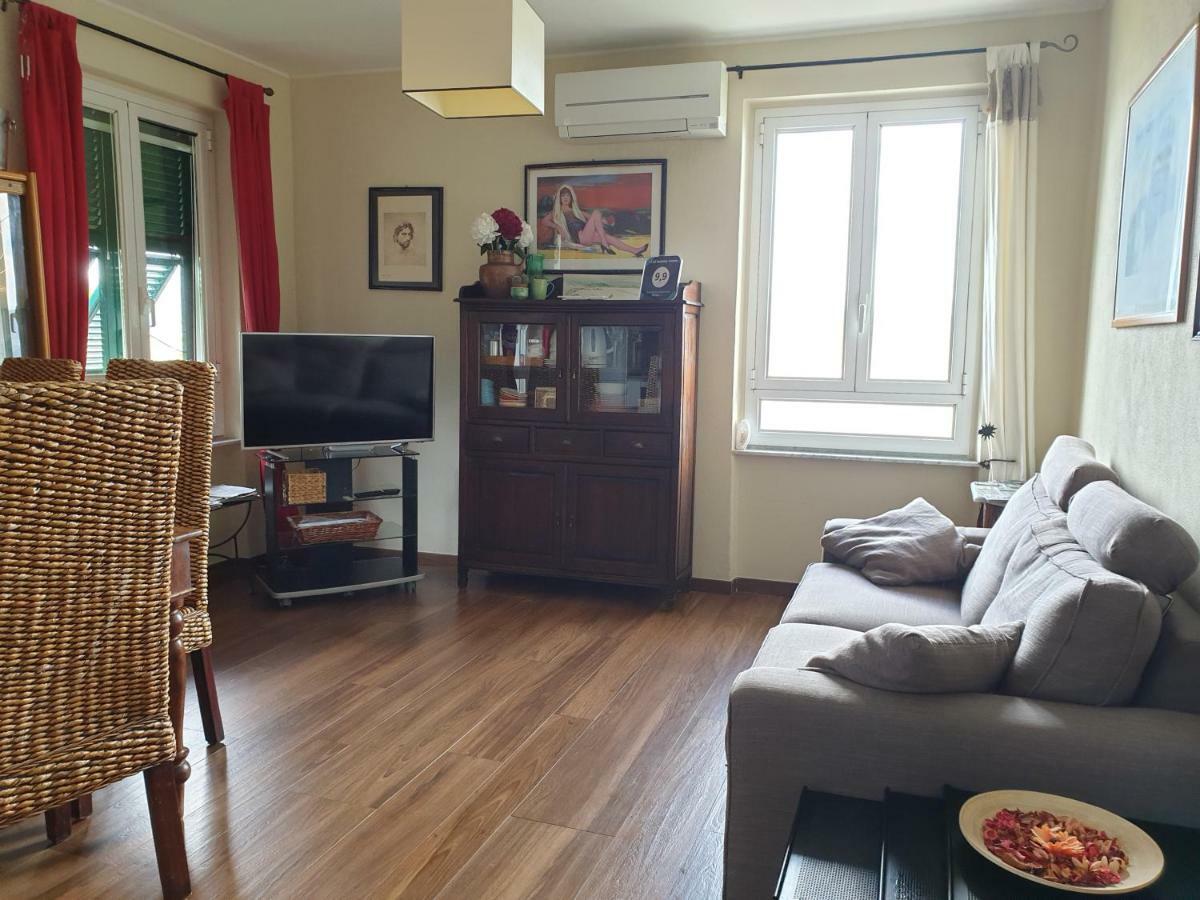 Il 23 Holiday Home Специя Экстерьер фото